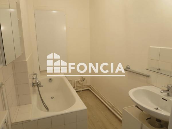 Location Appartement 5 pièces 90.86 m² - 33 RUE DEVOSGE Dijon 21000