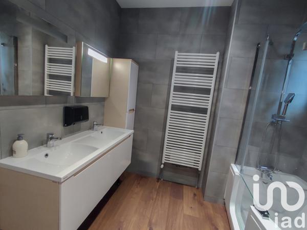 Maison à vendre 6 pièces 280 m² Saint-Cyr-sur-Loire