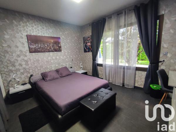 Maison à vendre 6 pièces 280 m² Saint-Cyr-sur-Loire