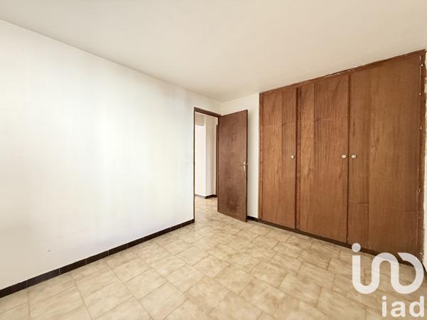 Immeuble à vendre 120 m² Le Chaffaut-Saint-Jurson