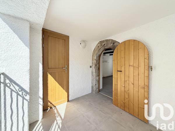 Immeuble à vendre 120 m² Le Chaffaut-Saint-Jurson