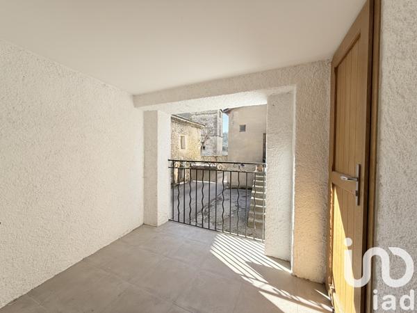 Immeuble à vendre 120 m² Le Chaffaut-Saint-Jurson