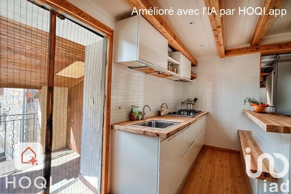 Immeuble à vendre 120 m² Le Chaffaut-Saint-Jurson