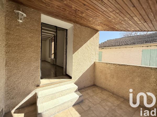 Immeuble à vendre 120 m² Le Chaffaut-Saint-Jurson