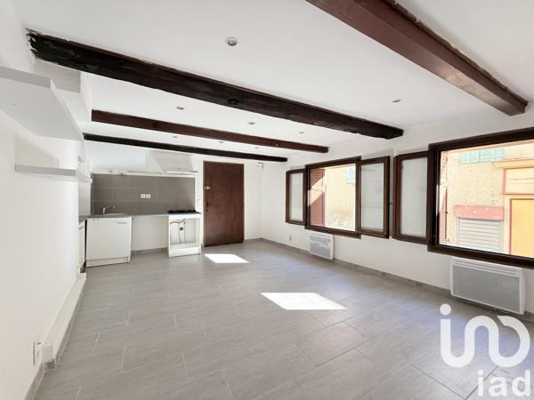 Immeuble à vendre 120 m² Le Chaffaut-Saint-Jurson