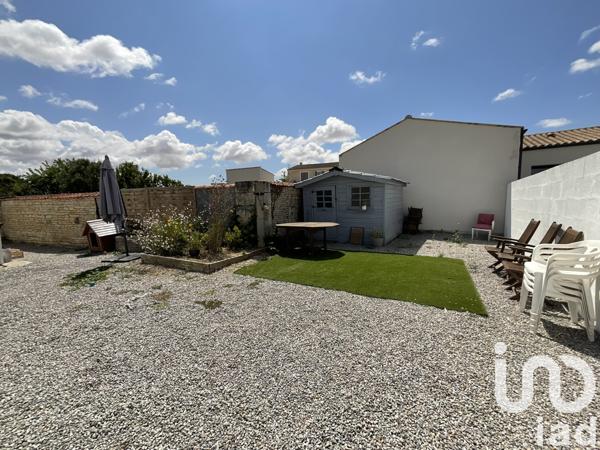 Maison à vendre 6 pièces 127 m² Saint-Médard-d'Aunis