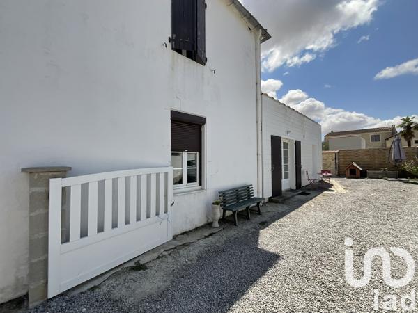 Maison à vendre 6 pièces 127 m² Saint-Médard-d'Aunis