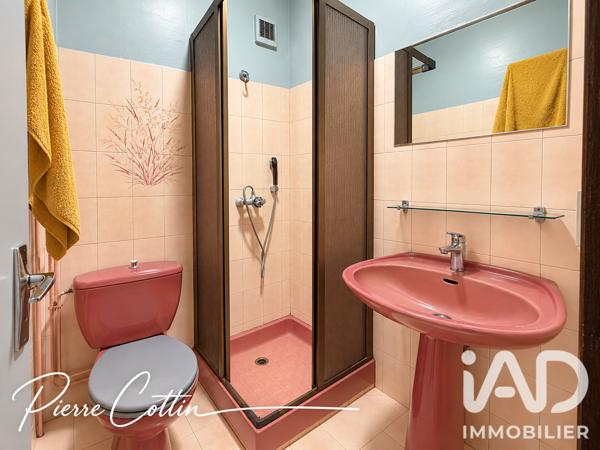 Maison à vendre 5 pièces 166 m² Saint-Priest