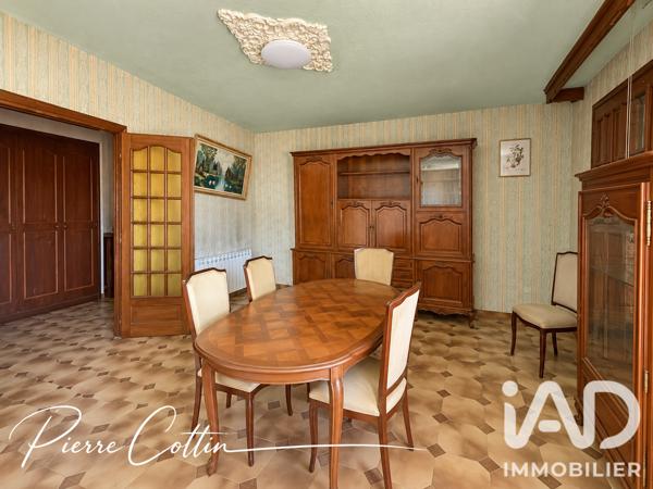 Maison à vendre 5 pièces 166 m² Saint-Priest