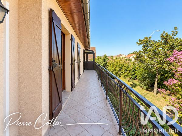 Maison à vendre 5 pièces 166 m² Saint-Priest