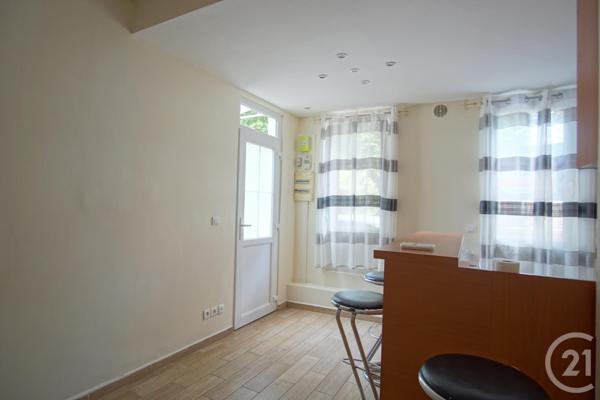 Appartement F1 à vendre  2 pièces - 26,81 m2 VILLENEUVE LE ROI - 94