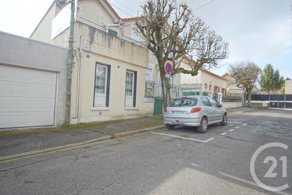 Appartement F1 à vendre  2 pièces - 26,81 m2 VILLENEUVE LE ROI - 94