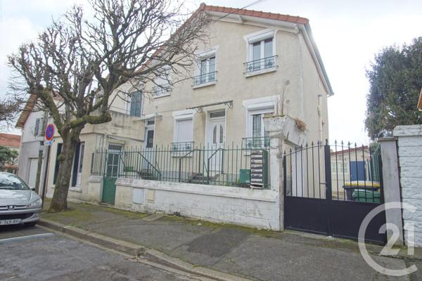 Appartement F1 à vendre  2 pièces - 26,81 m2 VILLENEUVE LE ROI - 94