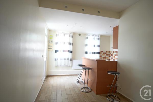 Appartement F1 à vendre  2 pièces - 26,81 m2 VILLENEUVE LE ROI - 94