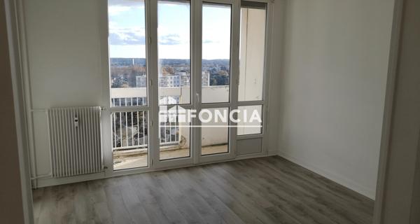 À vendre Appartement 4 pièces 81 m² - Nîmes 30000