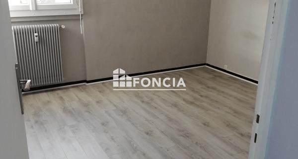 À vendre Appartement 4 pièces 81 m² - Nîmes 30000