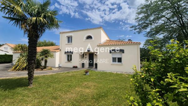 Maison à BOUAYE, 44830 - 7 pièces 165m²