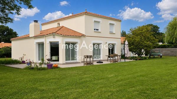 Maison à BOUAYE, 44830 - 7 pièces 165m²