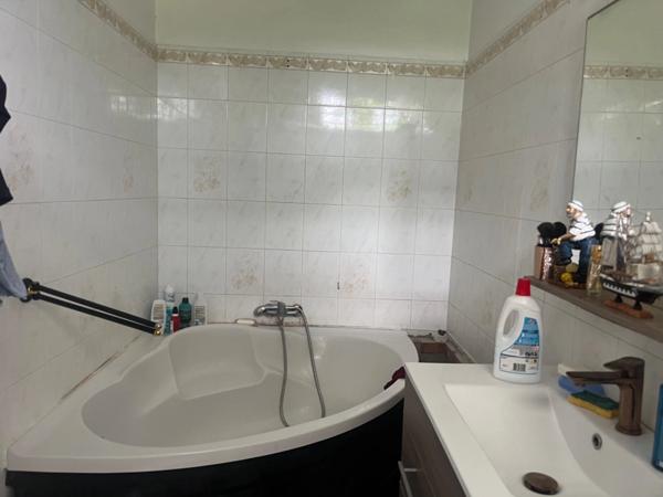 Maison à vendre 8 pièces (973)