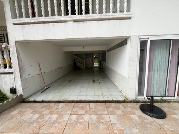 Maison à vendre 8 pièces (973)