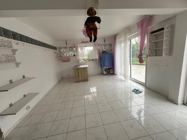 Maison à vendre 8 pièces (973)