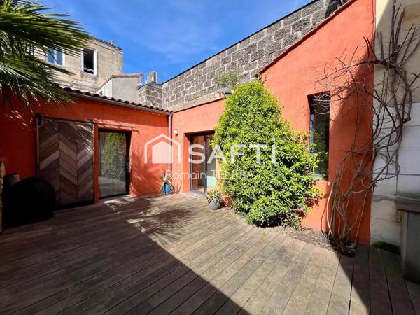 Gare, proche Sacré-Cœur : maison de 160 m² avec 4 chambres, une terrasse de 40 m² et une cave