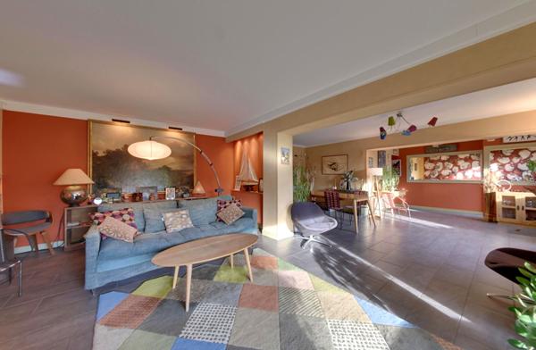 Élégante maison ancienne rénovée de 207 m²