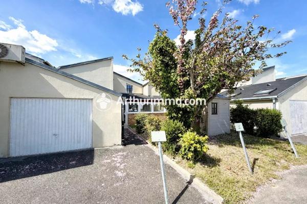 Location Local commercial 10 pièces 224 m2 à Bondoufle