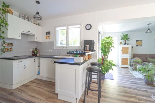 33700 – MÉRIGNAC – SECTEUR CAPEYRON - MAISON INDIVIDUELLE – PISCINE - PERGOLA - TERRASSE - LUMINEUSE – CALME - 0 VIS-A-VIS