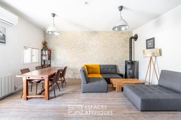 Maison avec terrasse, cour et piscine au coeur du Beaujolais