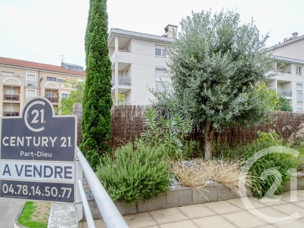 Appartement F4 à vendre  4 pièces - 87 m2 LYON - 69007