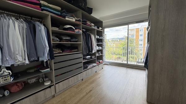 Saint-Étienne (42100) Magnifique appartement de standing de 145,81m2 avec extérieur