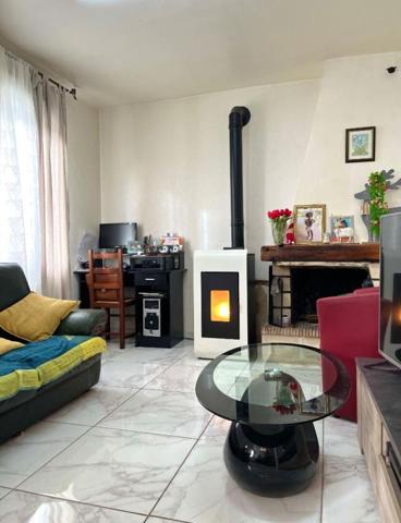 Maison à Chauny 3 pièce(s) 70 m2 + Dépendance