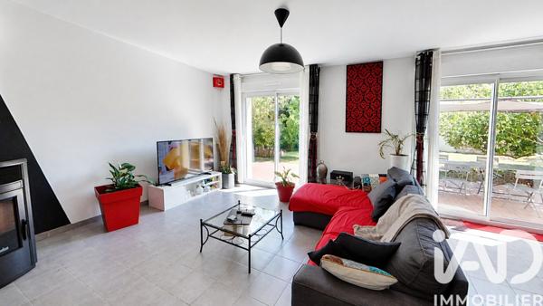Maison à vendre 4 pièces 106 m² Saint-Pierre-lès-Nemours
