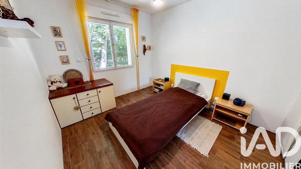 Maison à vendre 4 pièces 106 m² Saint-Pierre-lès-Nemours