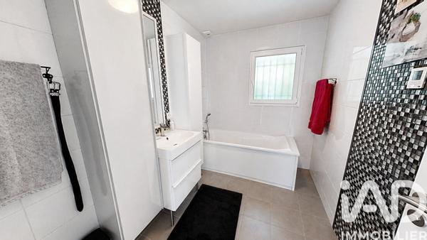 Maison à vendre 4 pièces 106 m² Saint-Pierre-lès-Nemours