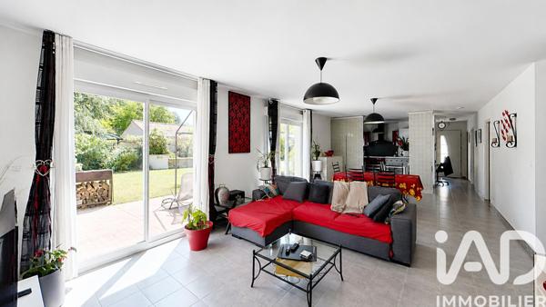 Maison à vendre 4 pièces 106 m² Saint-Pierre-lès-Nemours
