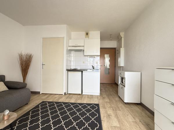 Aytré (17440) Charmant studio avec balcon et parking – Aytré