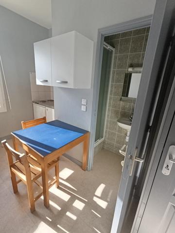 Studio meublé n°28 – 12,70 m² – 2ᵉ étage, Saint-Nazaire