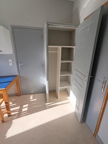 Studio meublé n°28 – 12,70 m² – 2ᵉ étage, Saint-Nazaire