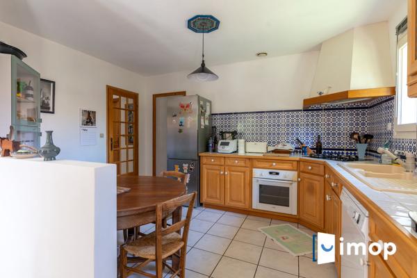 Maison plain-pied 3 chambres dans quartier résidentiel