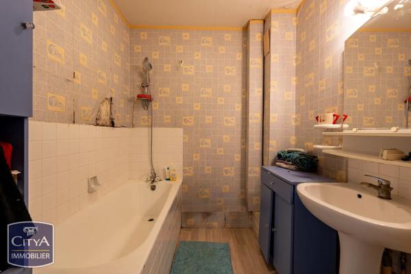 Appartement à vendre 4 pièces 75.69m² Le Mans (72100)