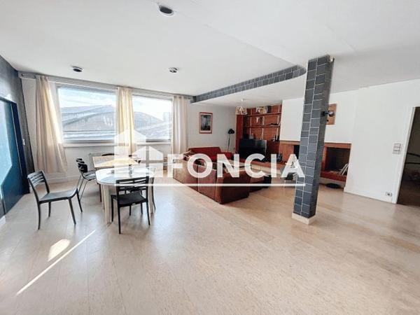 À vendre Appartement 7 pièces 268 m² - Flers 61100