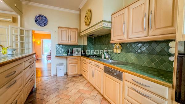 Achat maison près de NERAC - 7 pièce(s) - 240 m² - 399 000 €