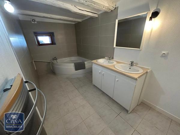 Appartement à louer 3 pièces 67.93m² Veyrac (87520)
