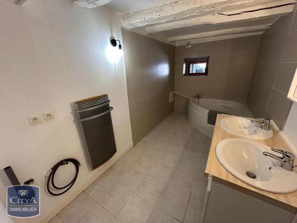 Appartement à louer 3 pièces 67.93m² Veyrac (87520)