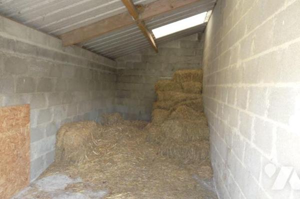 A vendre à Ambrières les vallées(53), un pavillon sur sous-sol comprenant une cuisine aménagée ...