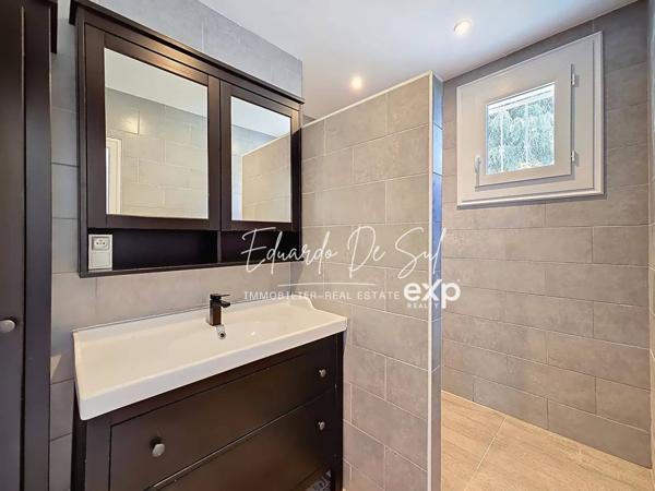 Maison plain-pied totalement rénovée de 108m², 3 chambres, au calme et classée B au DPE