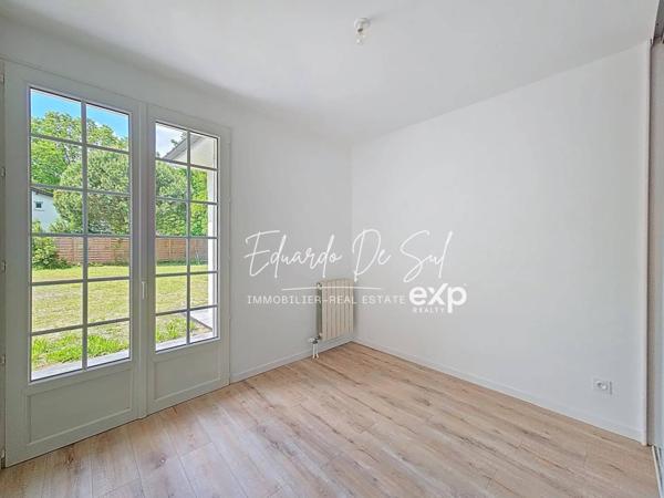 Maison plain-pied totalement rénovée de 108m², 3 chambres, au calme et classée B au DPE