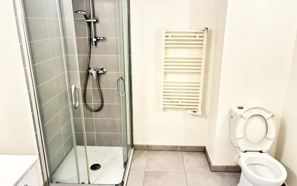 Appartement à vendre    2 pièces • 44,81 m2 Nice